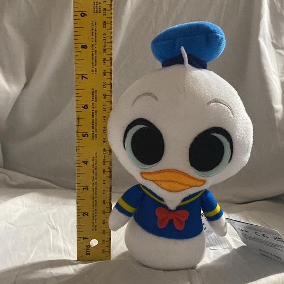 Funko Disney Classics Donald Duck POP Plush Figure - Picture 9 of 9